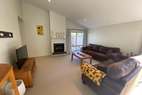 Photo of property in 9 Alice Lane, Papamoa Beach, Papamoa, 3118