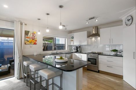 Photo of property in 3/61 Amaru Road, One Tree Hill, Auckland, 1061