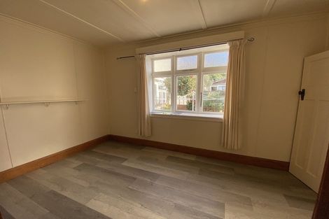 Photo of property in 354 The Parade, Island Bay, Wellington, 6023