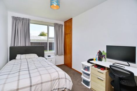 Photo of property in 9 Marlene Street, Casebrook, Christchurch, 8051