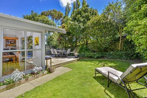Photo of property in 9 Trevone Place, Forrest Hill, Auckland, 0620