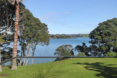 Photo of property in 100 Wharf Road, Clarks Beach, Pukekohe, 2679