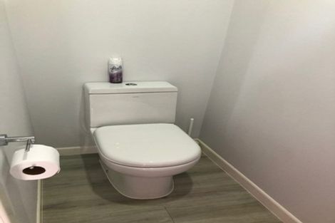 Photo of property in 27 Alma Crescent, Papakura, 2110