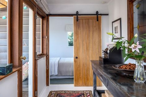 Photo of property in 33 Daniel Street, Martinborough, 5711