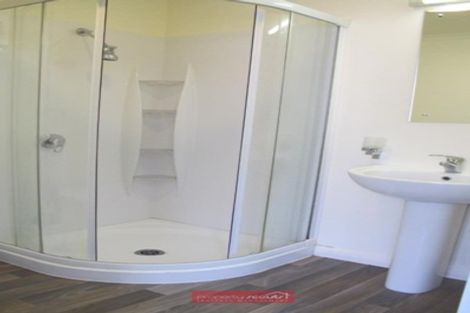 Photo of property in 3 Queen Street, Winton, 9720