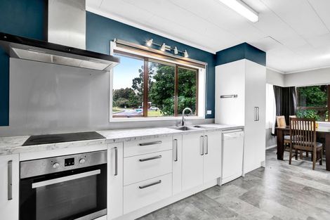 Photo of property in 5 Bronte Place, Whalers Gate, New Plymouth, 4310