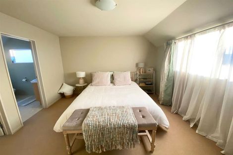 Photo of property in 2 Clissold Street, Merivale, Christchurch, 8014