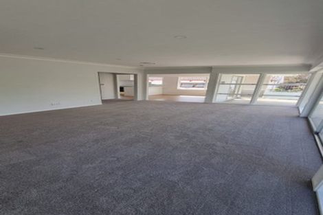 Photo of property in 4 Kerrymaria Place, Hillcrest, Auckland, 0627