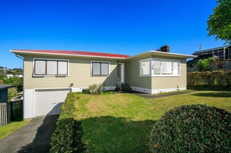 Photo of property in 7 Camelot Place, Glenfield, Auckland, 0629