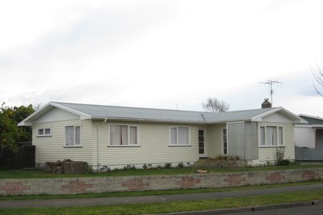 Photo of property in 22 Merton Crescent, Pirimai, Napier, 4112