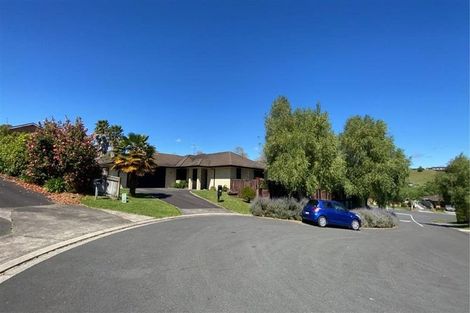 Photo of property in 4 Mynah Place, Welcome Bay, Tauranga, 3112