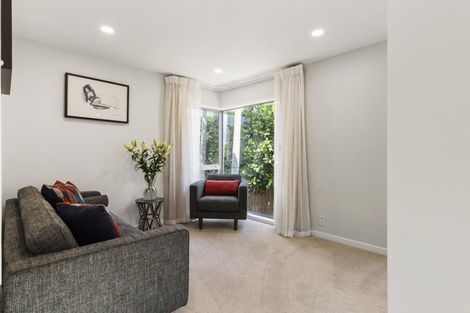 Photo of property in 10 Mccrystal Avenue, Bucklands Beach, Auckland, 2012