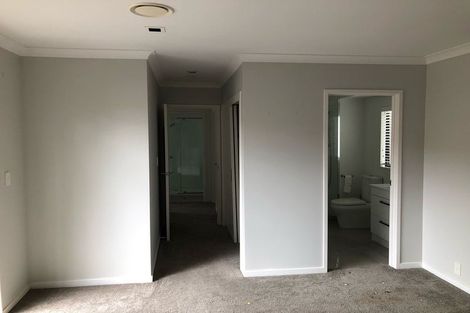 Photo of property in 54a Hattaway Avenue, Bucklands Beach, Auckland, 2012