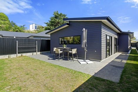 Photo of property in 21 Thornbury Lane, Timberlea, Upper Hutt, 5018