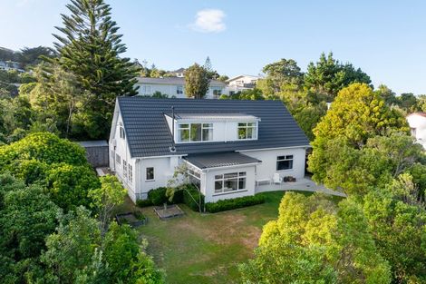 Photo of property in 28 Black Rock Road, Newlands, Wellington, 6037