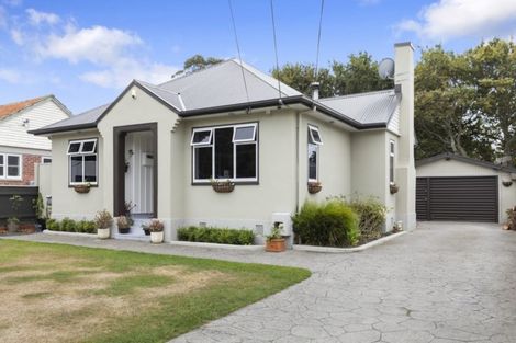 Photo of property in 46 Stellin Street, Boulcott, Lower Hutt, 5011