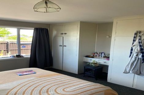 Photo of property in 33 Colwyn Street, Bryndwr, Christchurch, 8053