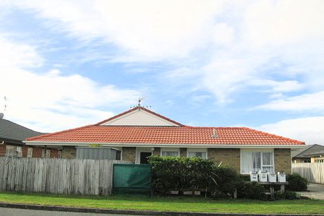 Photo of property in 15 Mahana Road, Paraparaumu Beach, Paraparaumu, 5032