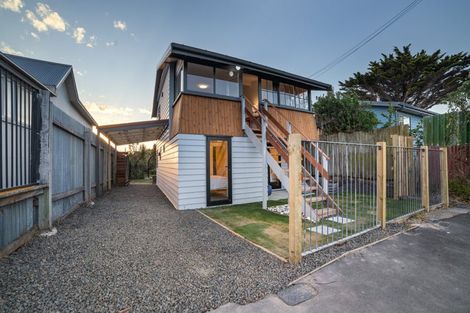 Photo of property in 278 Marine Parade, New Brighton, Christchurch, 8061