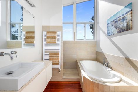 Photo of property in 18 Montgomery Terrace, Hillsborough, Christchurch, 8022