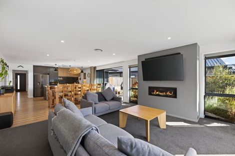 Photo of property in 26 Coopworth Road, Jacks Point, 9371
