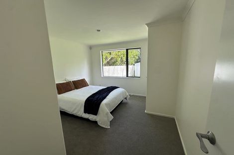 Photo of property in 45 Kittiwake Drive, Schnapper Rock, Auckland, 0632
