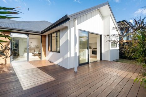 Photo of property in 8 Huanui Close, Papamoa Beach, Papamoa, 3118