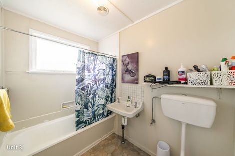 Photo of property in 2 Joseph Grove, Elderslea, Upper Hutt, 5018