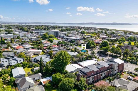 Photo of property in 500f Te Atatu Road, Te Atatu Peninsula, Auckland, 0610