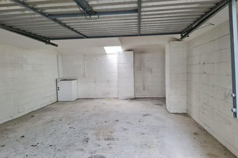 Photo of property in 2/7 Division Street, Riccarton, Christchurch, 8041