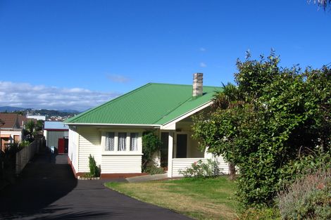 Photo of property in 191 Sutherland Road, Lyall Bay, Wellington, 6022