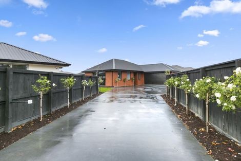 Photo of property in 53 Silverstream Drive, Mosgiel, 9024