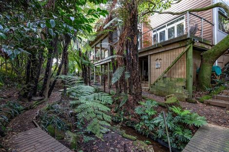 Photo of property in 12 Leatham Avenue, Strandon, New Plymouth, 4312