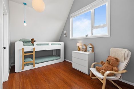 Photo of property in 2/3 County Road, Torbay, Auckland, 0630