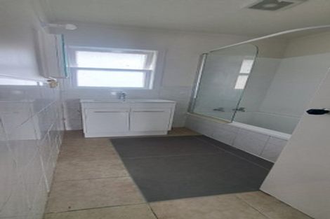 Photo of property in 14 Bolton Place, Otara, Auckland, 2023