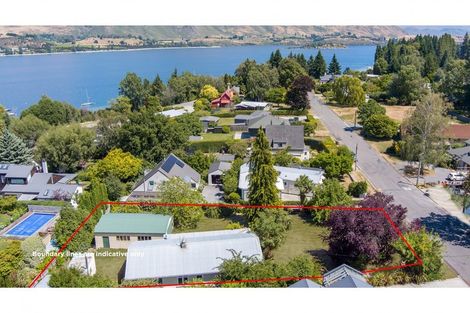 Photo of property in 18 Winders Street, Wanaka, 9305