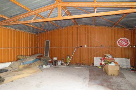 Photo of property in 17 Ives Street, Hector, 7822