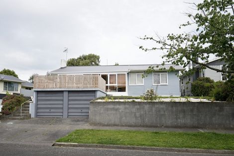 Photo of property in 34 Long Melford Road, Awapuni, Palmerston North, 4412