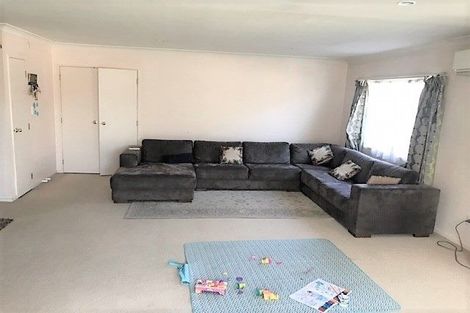 Photo of property in 99b Hutchinson Avenue, New Lynn, Auckland, 0600