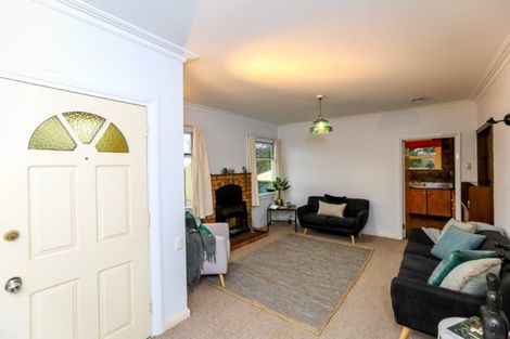 Photo of property in 87 Paynters Avenue, Strandon, New Plymouth, 4312