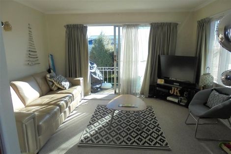 Photo of property in 1/41 Leicester Street, Stoke, Nelson, 7011