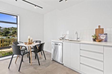 Photo of property in 2/69 Tiketike Way, Brooklyn, Wellington, 6021