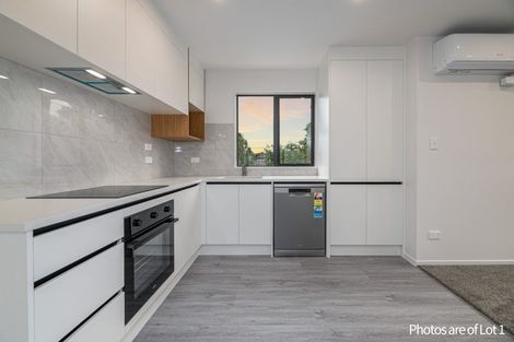 Photo of property in 1/17 Kingdale Road, Henderson, Auckland, 0610