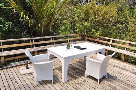 Photo of property in 21 Spray Crescent, Leigh, 0985