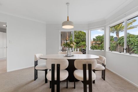 Photo of property in 3 Bronte Place, Somerville, Auckland, 2014