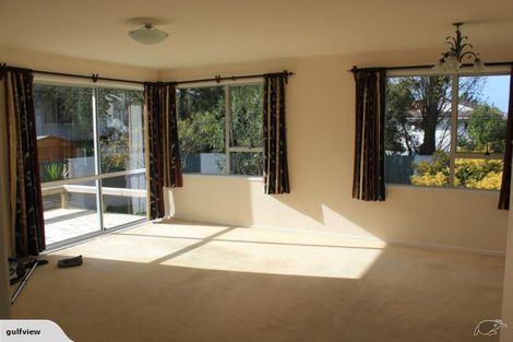 Photo of property in 1/34 Matipo Road, Mairangi Bay, Auckland, 0630