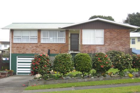 Photo of property in 60 Tavistock Street, Westown, New Plymouth, 4310