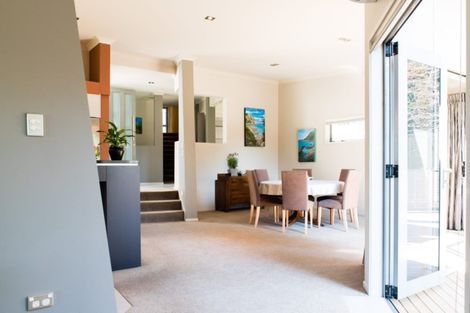 Photo of property in 5a Te Mata Peak Road, Havelock North, 4130