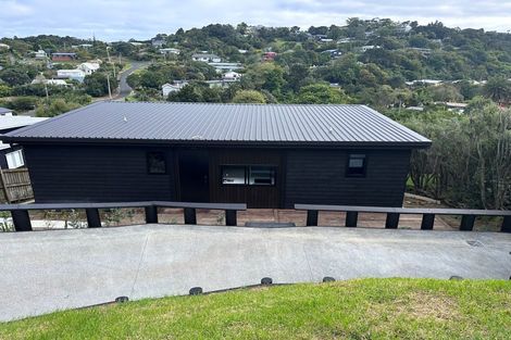 Photo of property in 25 Ocean Road, Surfdale, Waiheke Island, 1081