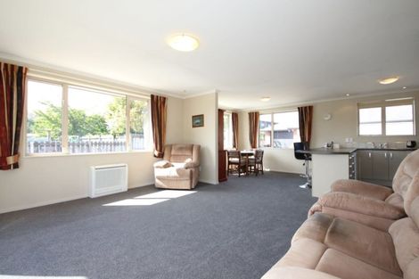 Photo of property in 43 Bullar Street, Grasmere, Invercargill, 9810